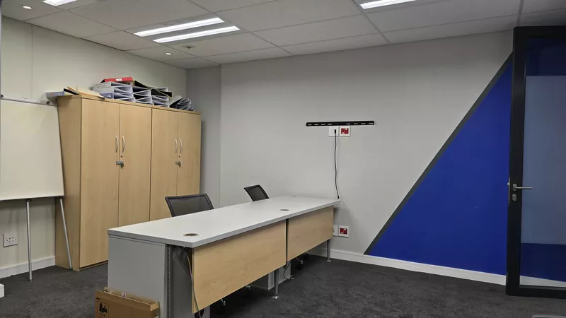 1 282 m² Office to let in Klein D'Aria Estate, Klein D'Aria Office Estate - Block A (North) (photo 25)