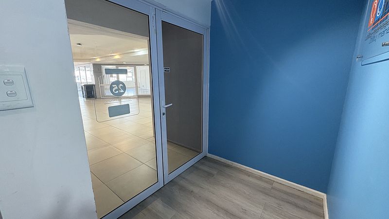 180 m² Office to let in Durbanville, Palm Grove (photo 51)