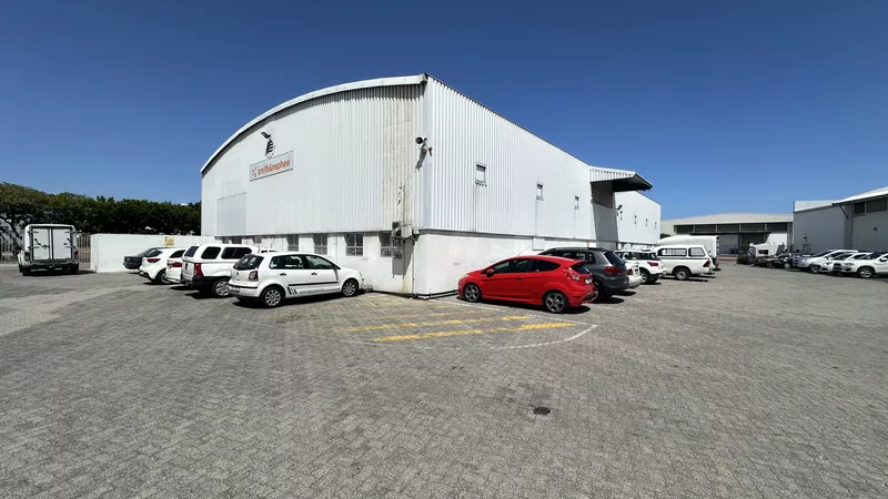 1 108 m² Industrial to let in Marconi Beam, Rainbow Park 1 (photo 2)