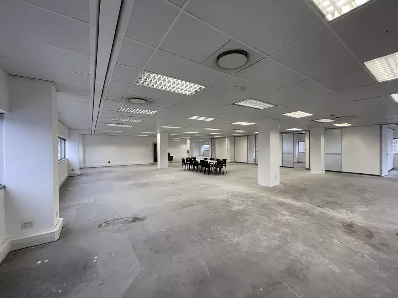 7 194 m² Office to let in Cape Town City Centre/CBD, 14 Long Street (photo 9)