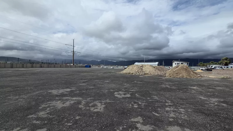 11 000 m² Vacant land to let in Strand, Broadway Business Park, 24 Helios Avenue (Yard + Optional Offices) (photo 14)