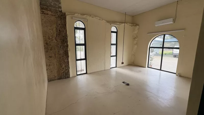 450 m² Office to let in Paarl, Simondium Guild (photo 17)