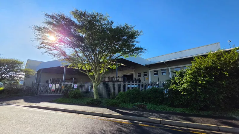 2 Falcon Crescent, Airport Industrial (photo 8)