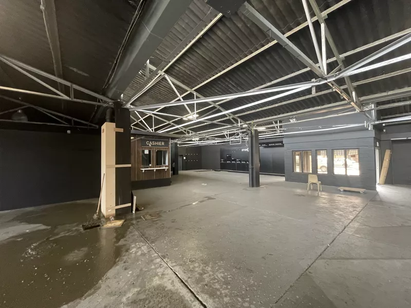 800 m² Industrial to let in Athlone, 3 Blomvlei Road (photo 5)