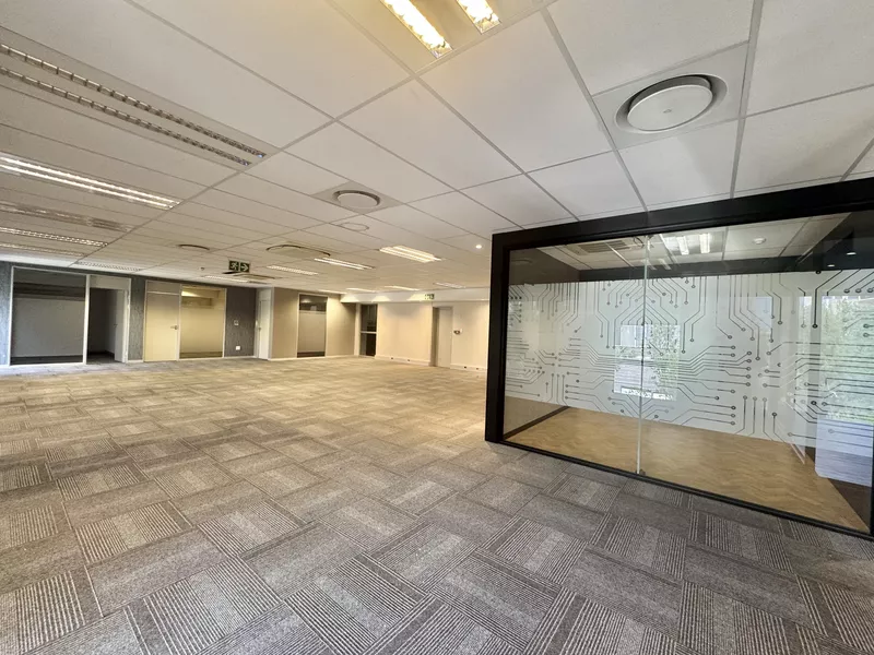 385 m² Office to let in Cape Town City Centre/CBD, Thomas Pattullo (photo 12)