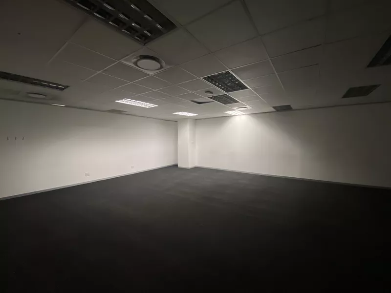 657 m² Office to let in Cape Town City Centre/CBD, The Bergstan (photo 10)