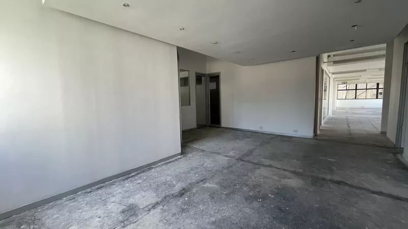 347 m² Office to let in Cape Town City Centre/CBD, 199 Loop Street (photo 5)