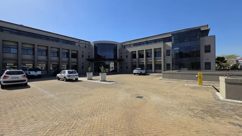 3 816 m² Office to let in Estuaries Office Estate, No 2 Estuaries (photo 6)