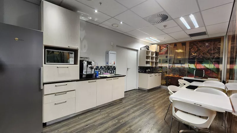 500 m² Office to let in Tyger Valley, Willowbridge Place (photo 26)