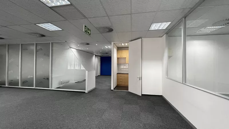 428 m² Office to let in Cape Town City Centre/CBD, 9 Long (photo 22)