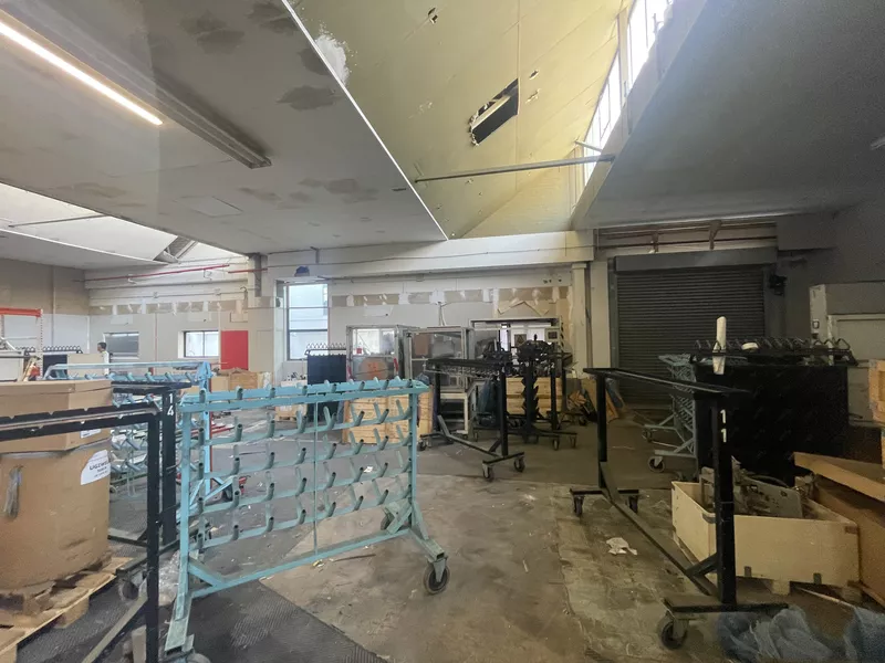 773 m² Industrial to let in Southern Suburbs, 64 White Road (photo 3)