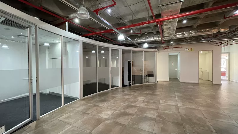 979 m² Office to let in Cape Town City Centre/CBD, The Terraces (photo 7)