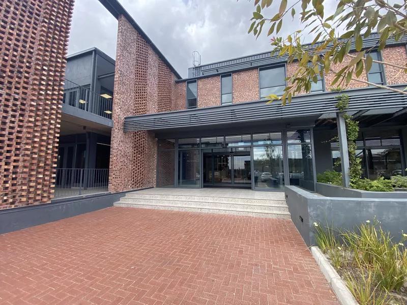 164 m² Office to let in Salt River, Brickfield Canvas (photo 3)