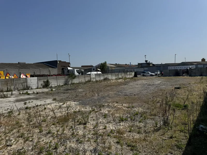 900 m² Industrial for sale in Blackheath, 20 Trafford Road, Blackheath (photo 21)