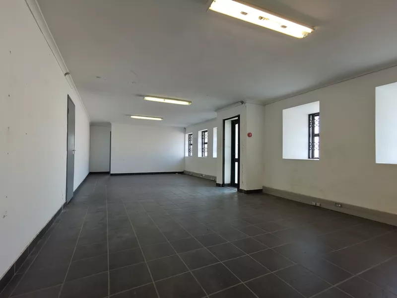 539 m² Industrial to let in Milnerton, The Studios (photo 3)