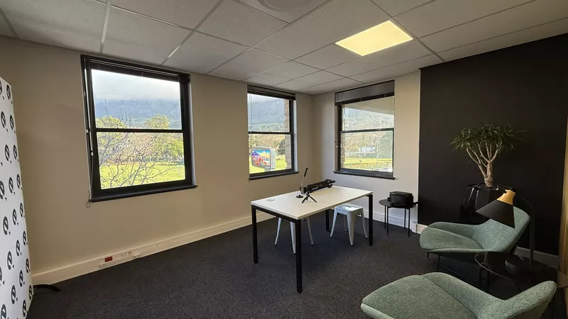 243 m² Office to let in Newlands, Aska House (photo 11)