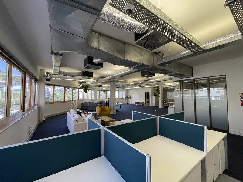 614 m² Office to let in Cape Town City Centre/CBD, 50 Riebeek (photo 36)