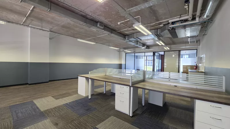 140 m² Office to let in Century City, Matrix (photo 9)