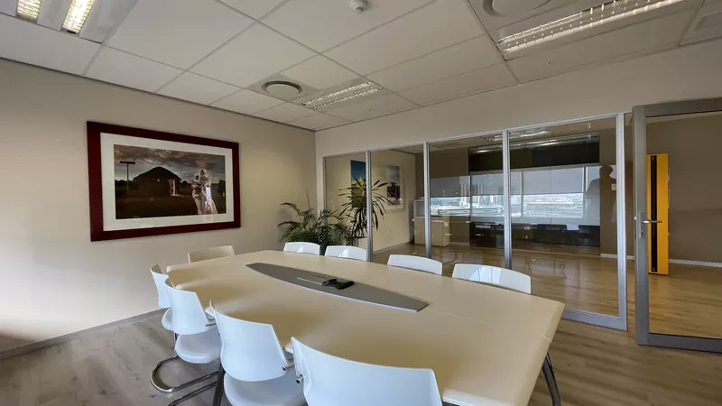 224 m² Office to let in Cape Town City Centre/CBD, One Thibault (photo 11)