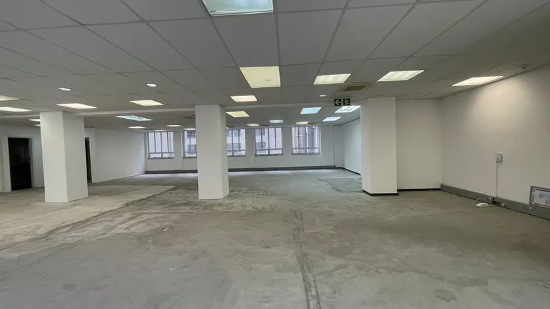 200 m² Office to let in Cape Town City Centre/CBD, Constitution House (photo 10)