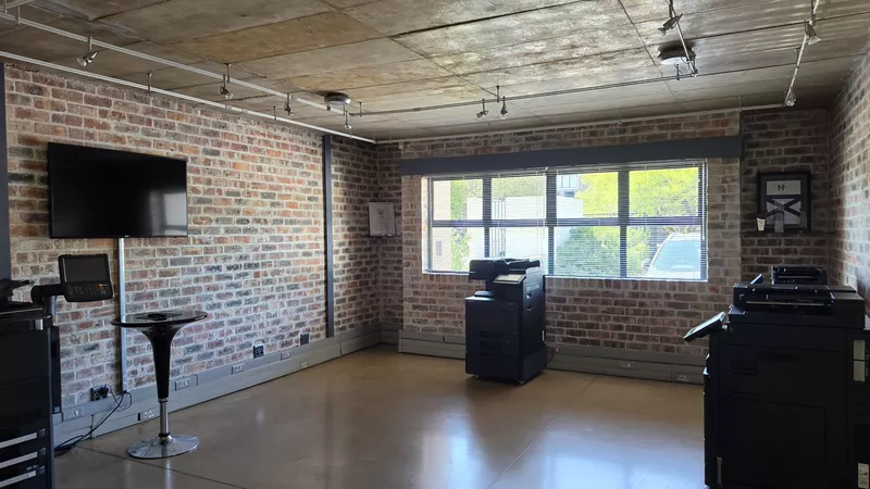 1 085 m² Office for sale in Century City, 13 Edison Way (photo 29)