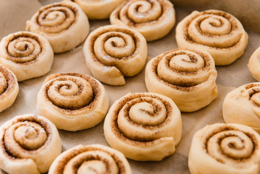 Baking World - 8 Fakta Cinnamon Roll, Roti Gulung Kayu Manis