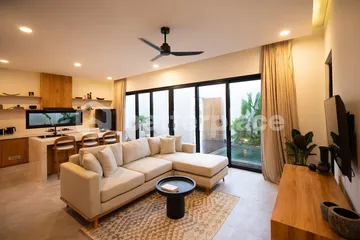 Modern Tropical Villa in Tumbak Bayuh – 15 Minutes from Pererenan Beach, photo 5