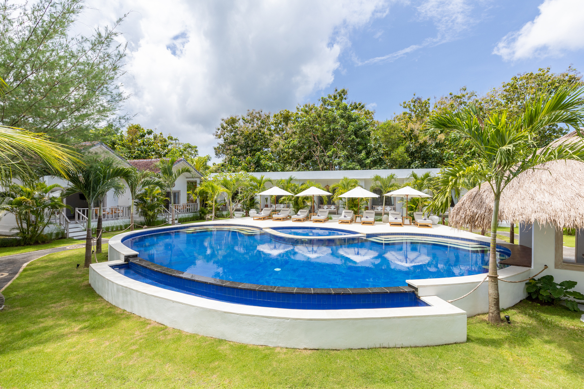 11-Room Boutique Hotel w/ Resort Pool, Homestay Licence & Trained Staff, photo 11