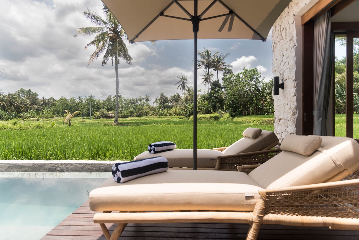 Sun-Drenched 3BR Villa w/ Private Pool and Sunset Views, Rice Field Setting, photo 38