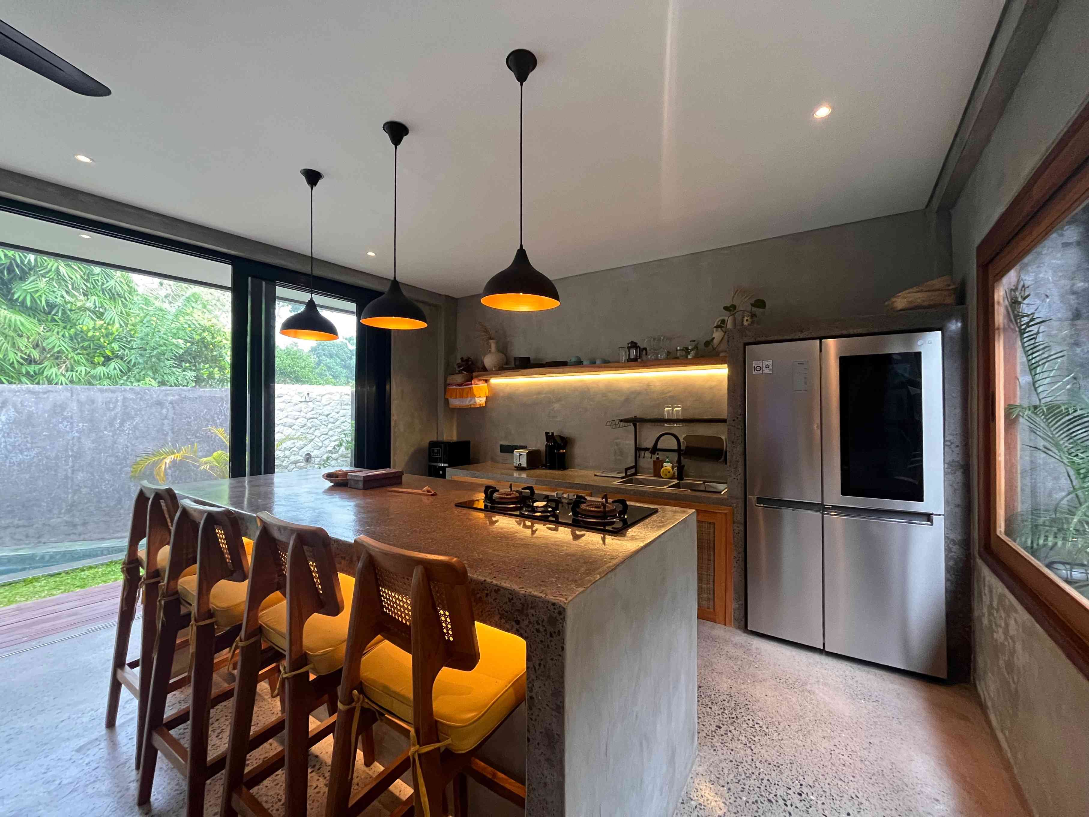 Modern 2BR Villa w/ Private Pool and Home Office, photo 7