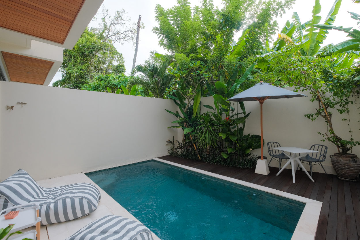 Modern 1BR Townhouse w/ Private Pool, Loft Bedroom & Workspace, photo 21