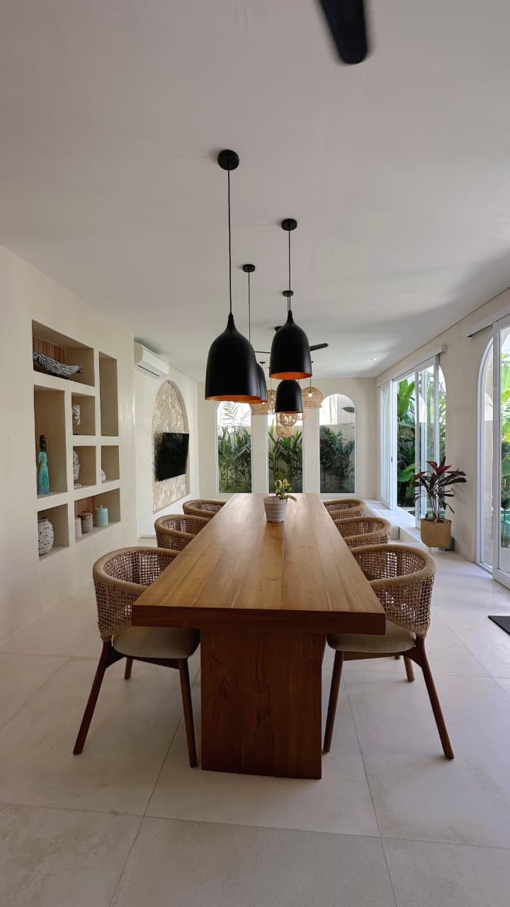 Spacious 3BR Villa w/ Private Pool and Rooftop Jacuzzi, Beachfront Setting, photo 13