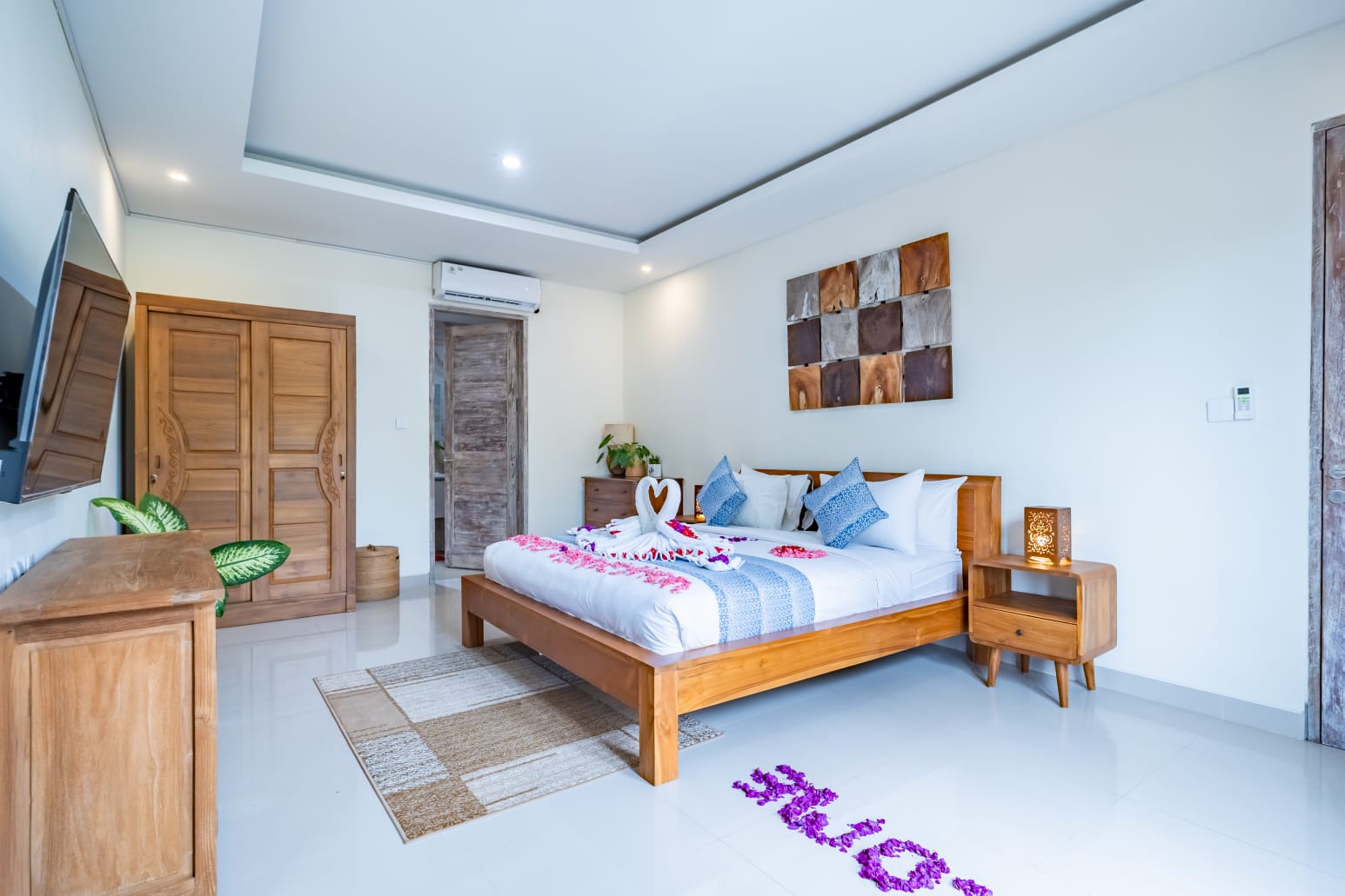 Contemporary 3BR Villa w/ Private Pool, Rooftop Terrace & Ensuite Bathrooms, photo 25