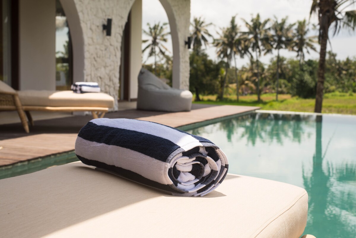 Sun-Drenched 3BR Villa w/ Private Pool and Sunset Views, Rice Field Setting, photo 47