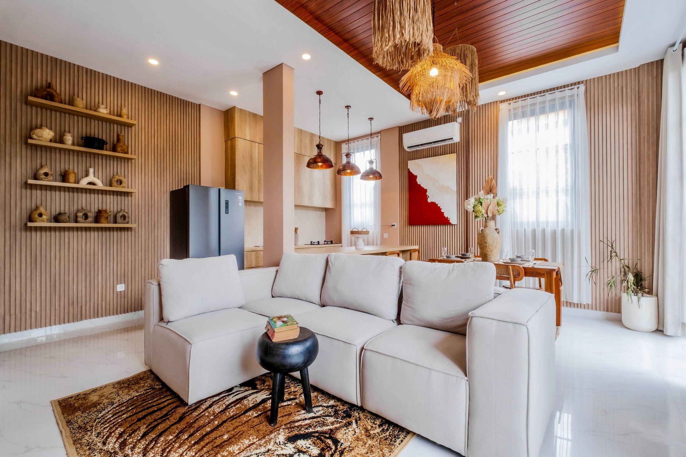 Modern 3BR Villa w/ Private Pool and Sunset Views, Beachfront Setting, photo 6