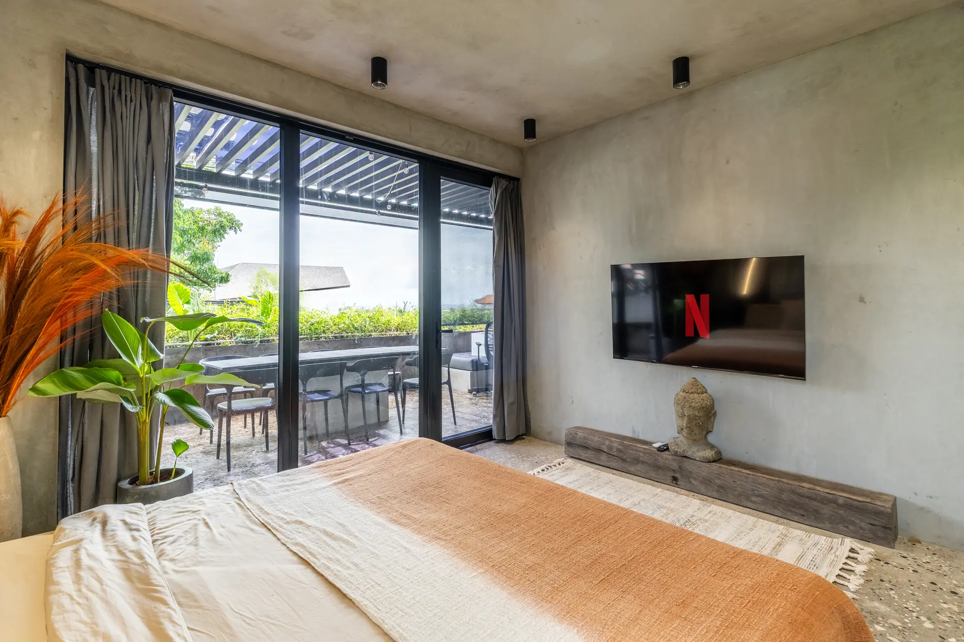 Turnkey 4BR Villa w/ Private Pool and BBQ Terrace, photo 14