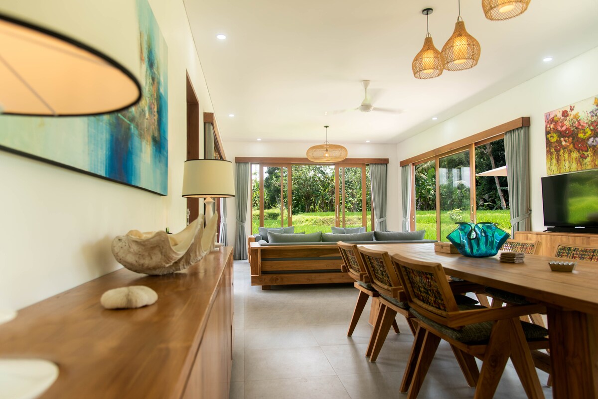 Sun-Drenched 3BR Villa w/ Private Pool and Sunset Views, Rice Field Setting, photo 12