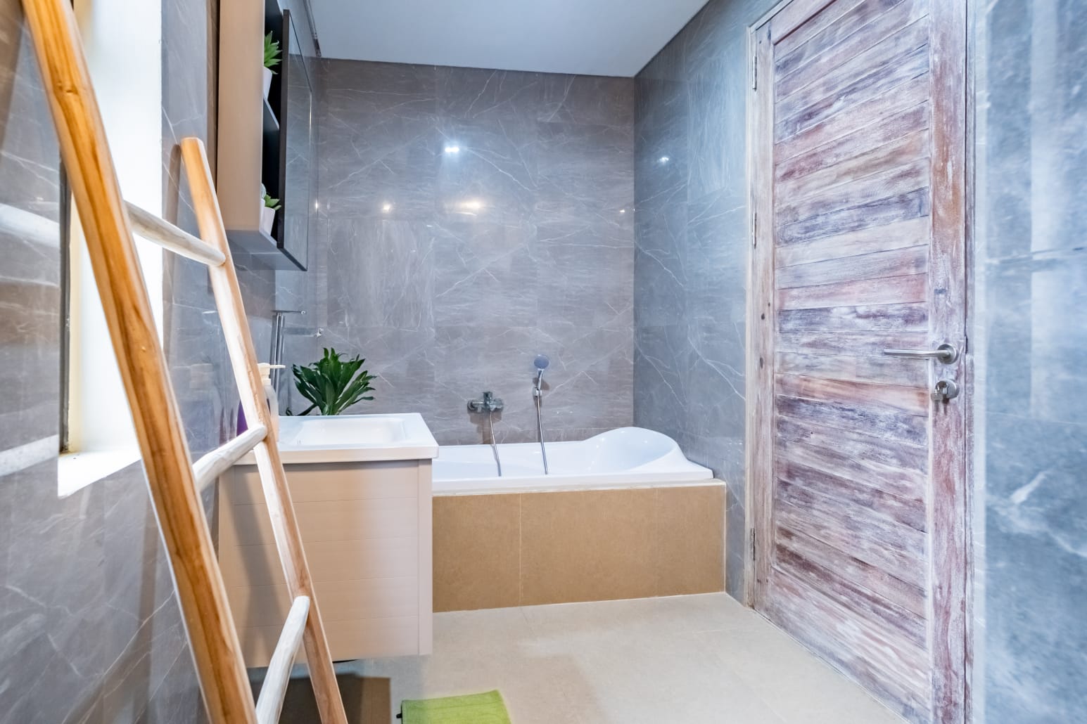 Contemporary 3BR Villa w/ Private Pool, Rooftop Terrace & Ensuite Bathrooms, photo 47