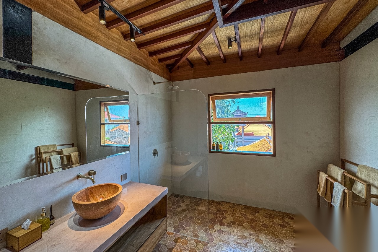 Rustic 5+2BR Villa/Juglo Estate w/ infinity pool, green space & sunset views, photo 38