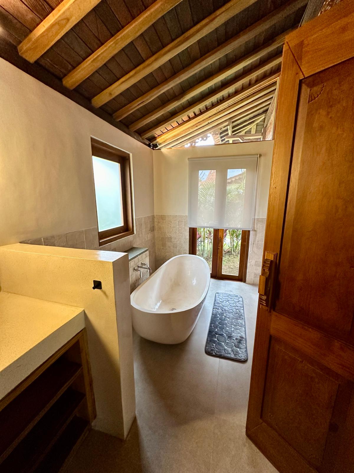 Reclaimed-Wood 6BR Joglo Compound w/ Rice Field Views, Pool & Sunset Views, photo 11