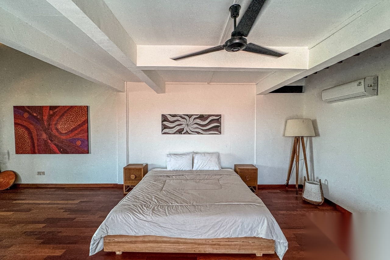 Rustic 5+2BR Villa/Juglo Estate w/ infinity pool, green space & sunset views, photo 27
