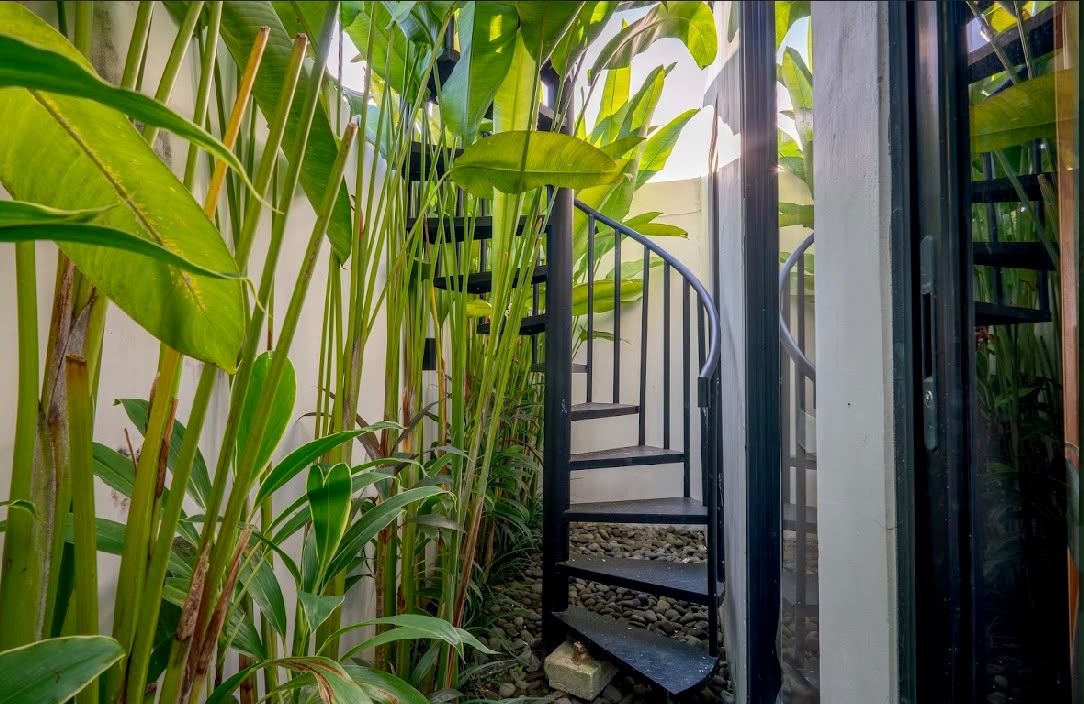 Modern 2BR Villa w/ Private Pool, Rooftop Patio, and Rice-Field Views, photo 7