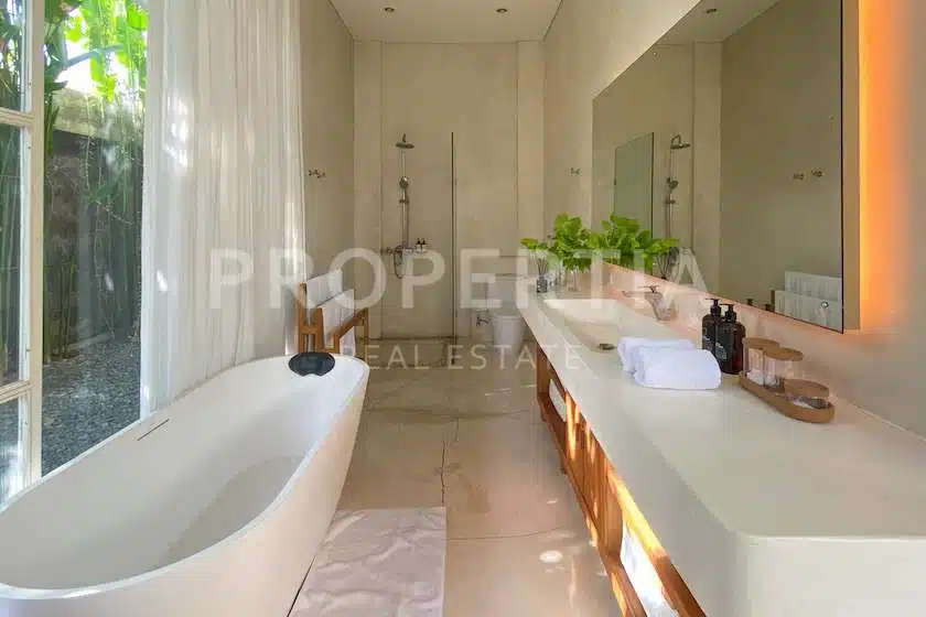 AMAZING SPACIOUS VILLA IN THE HEART OF UMALAS, photo 15