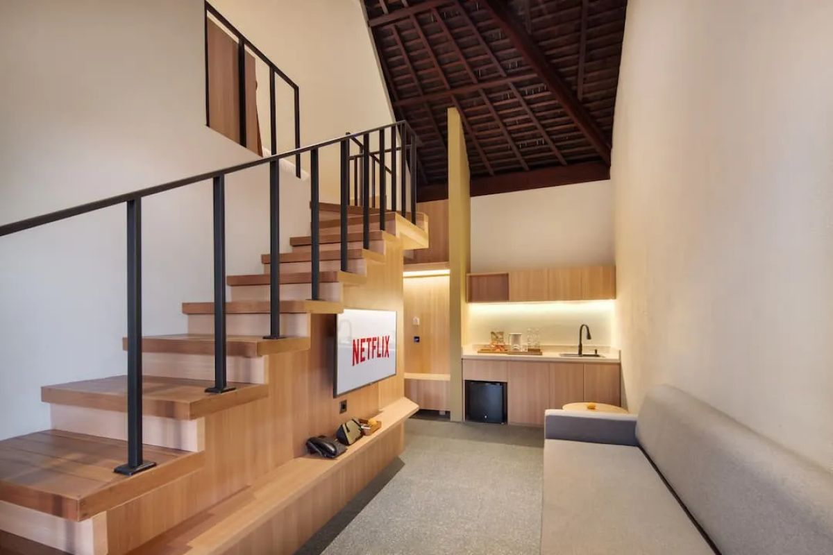 Two Bedroom Loft River View Villa Canggu Cabana