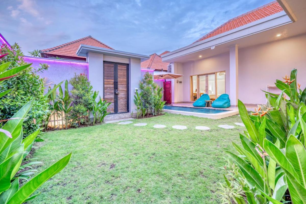 2 Bedrooms Villa Aura Canggu