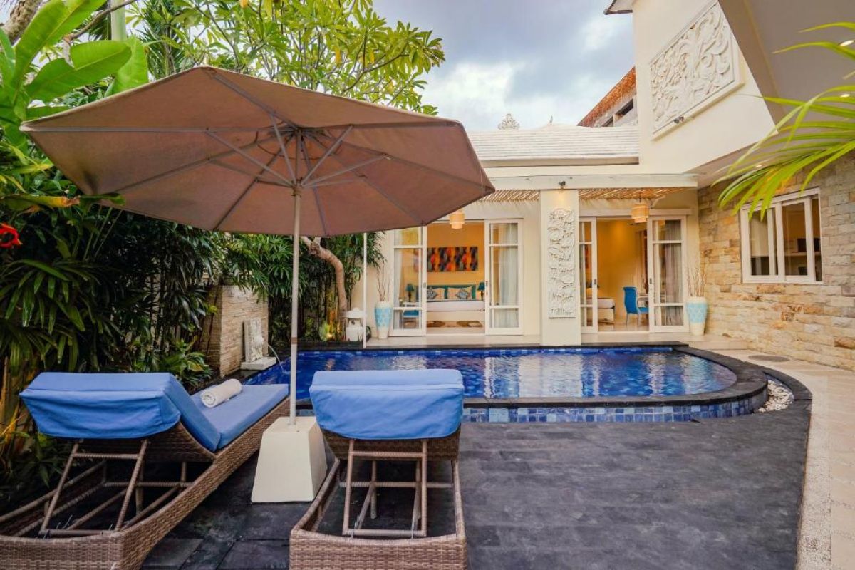 3 Bedroom Deluxe Villa Awila Kuta 