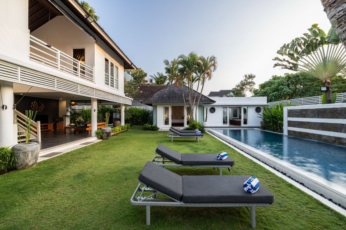 4 Bedroom Villa M Seminyak