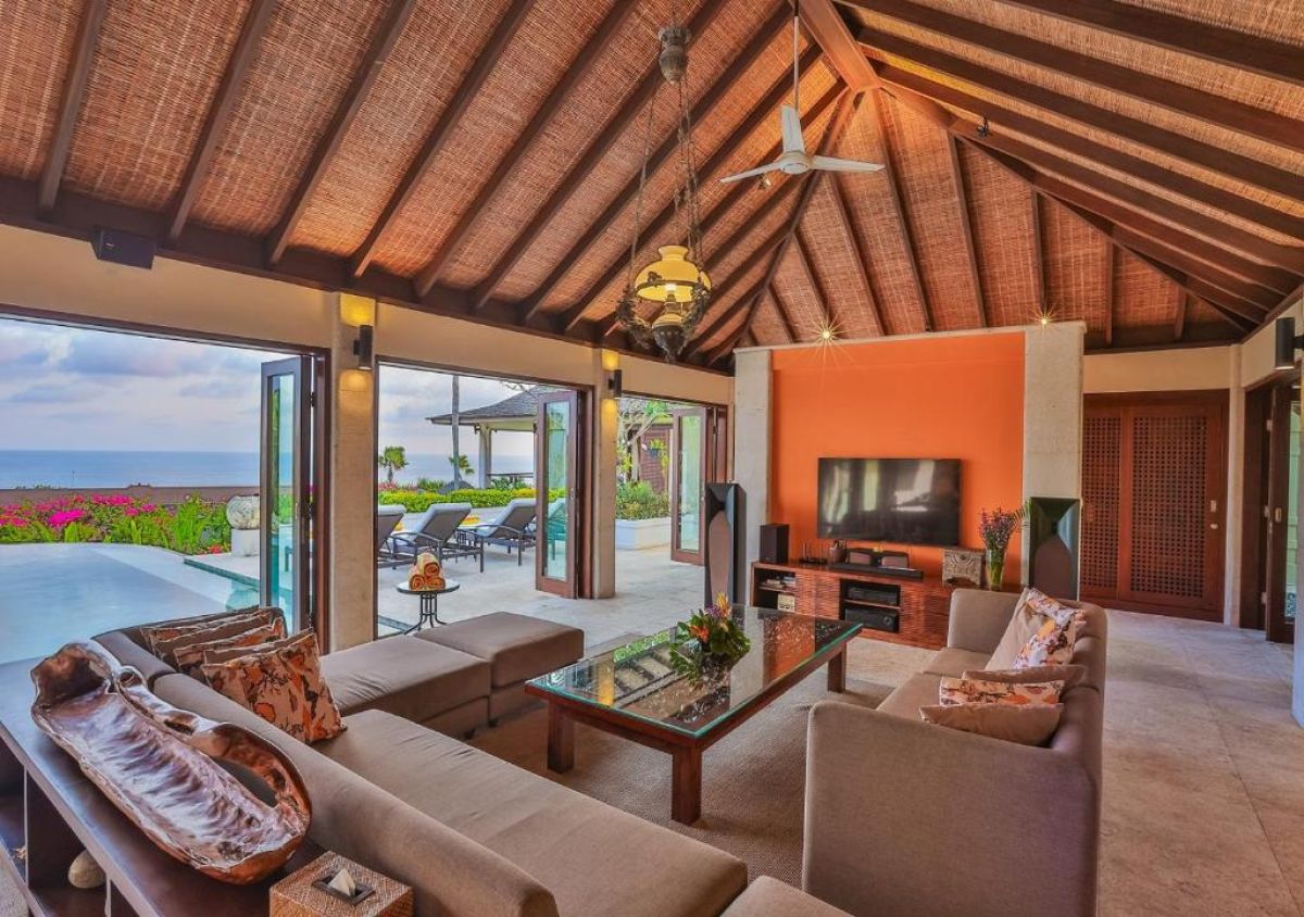 6 Br Villa Cantik with Ocean View 