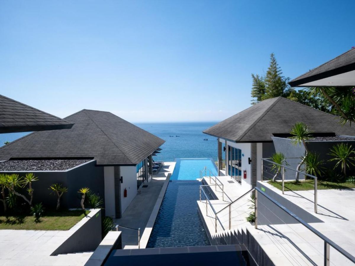 Suluban Cliff Bali Villa Uluwatu