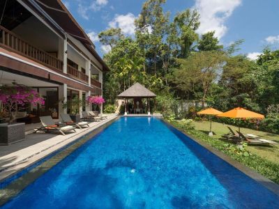 Kutus Kutus Shinta Dewi Villa Ubud - Bali